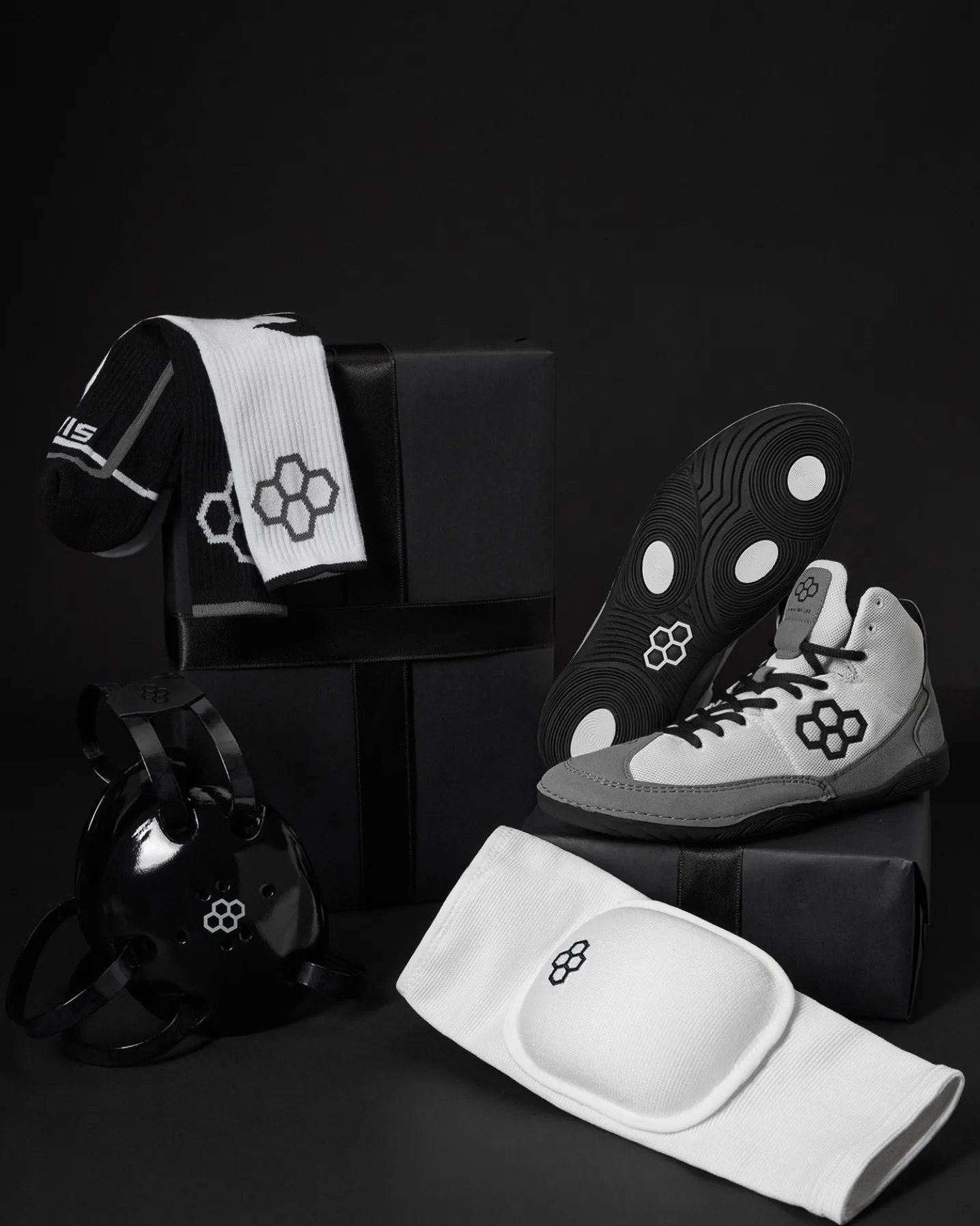 Adult Wrestler Gift Bundle - White/Midnight