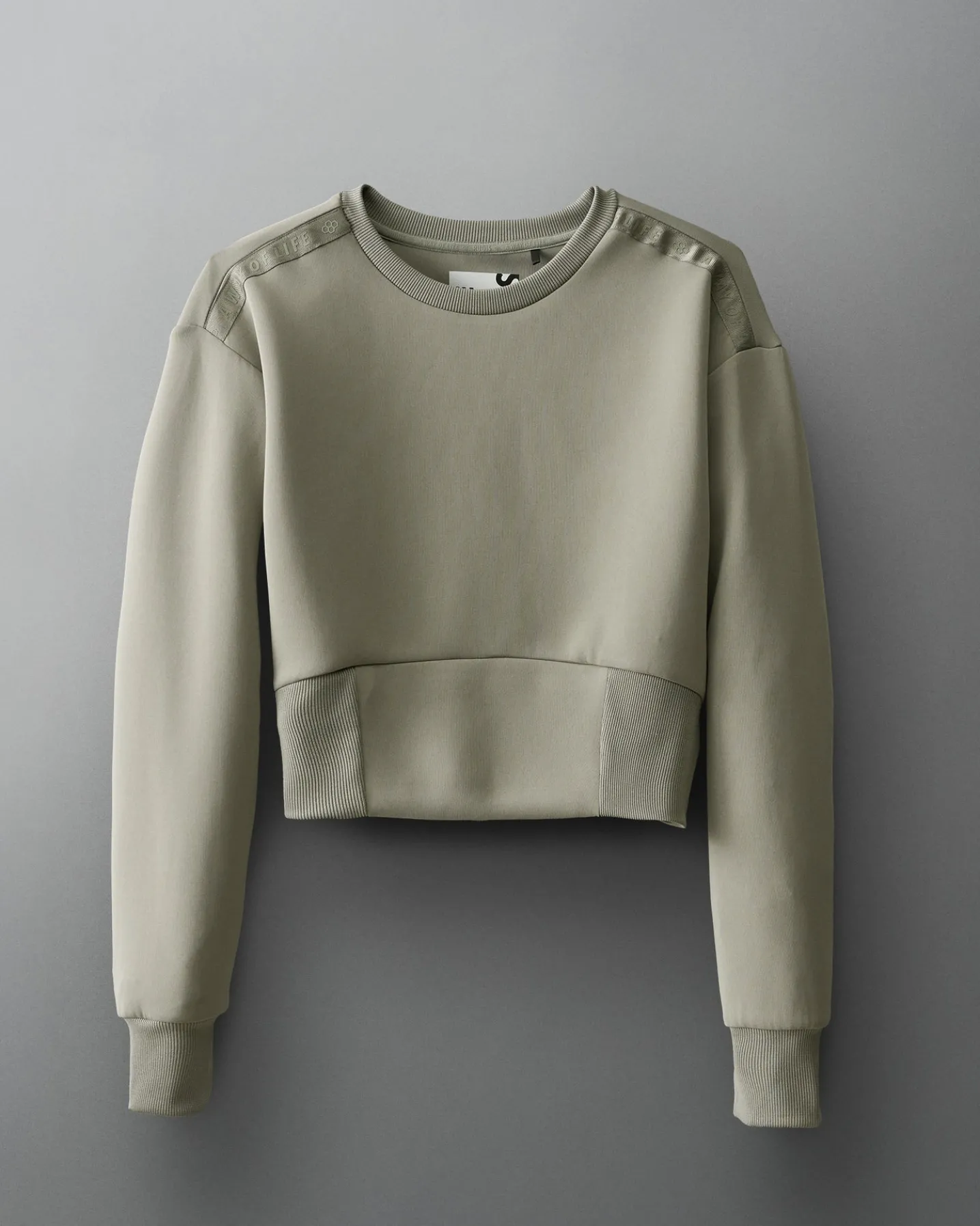 COOL-FEEL Women's Fitted Crew - Olive