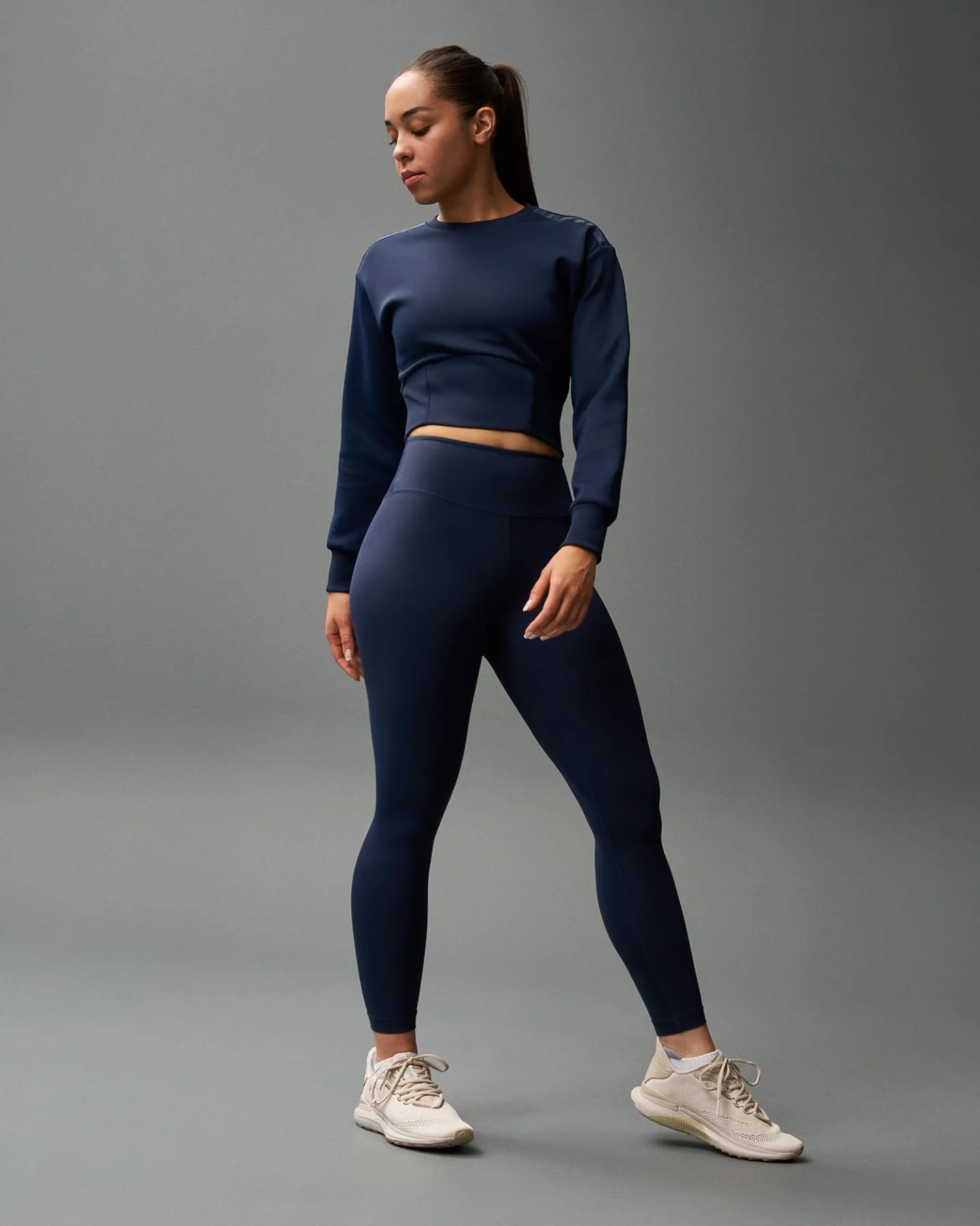 COOL-FEEL Women's Fitted Crew - Navy